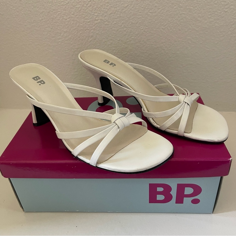 BP Butterfly White Strappy Sandals Size 6